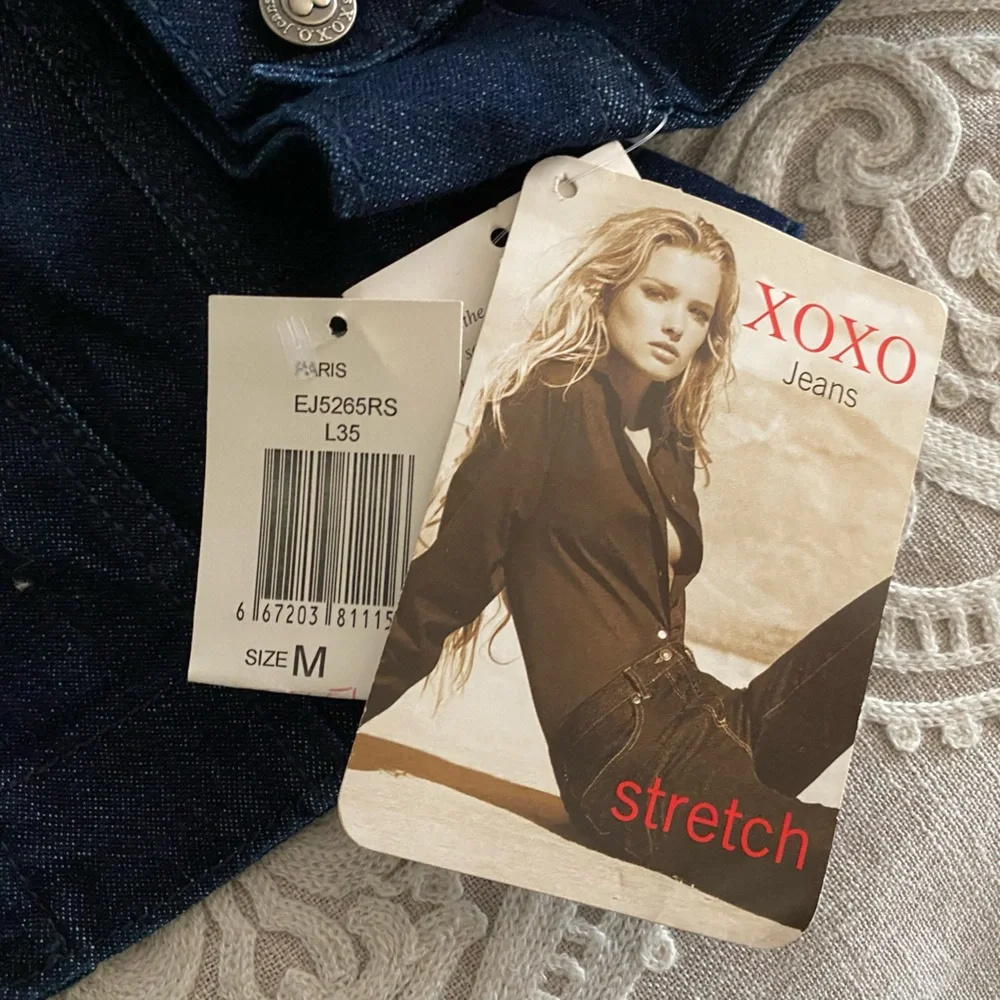 NWT XOXO Denim Jacket With Faux Red Fur Size M - Picture 3 of 4